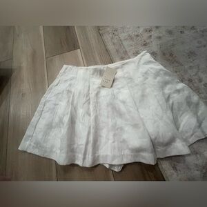 Elegant White Women's Skort